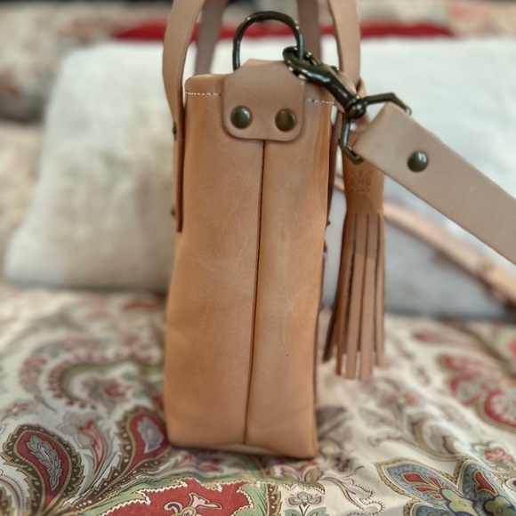 Go Forth Goods Mini Avery in Vegetable Tanned Leather - Picture 5 of 8